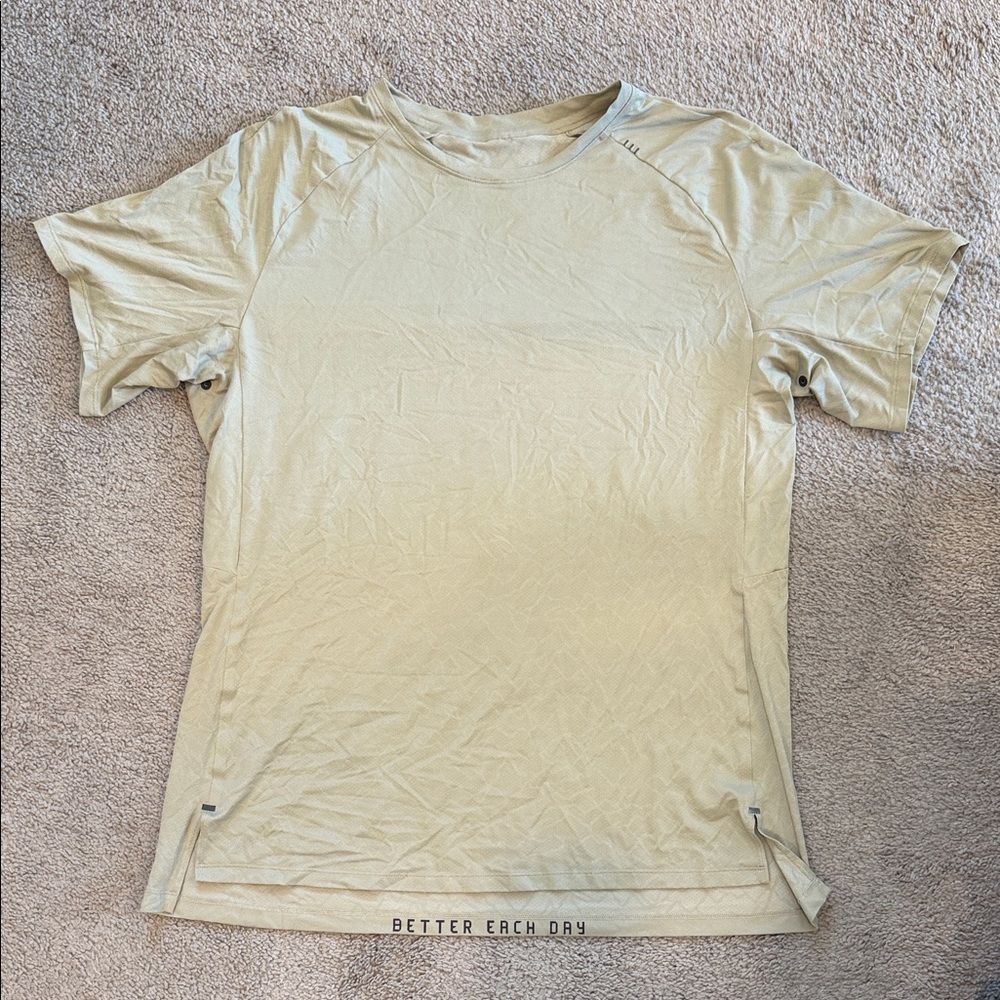 Men's Lululemon Beige T-Shirt